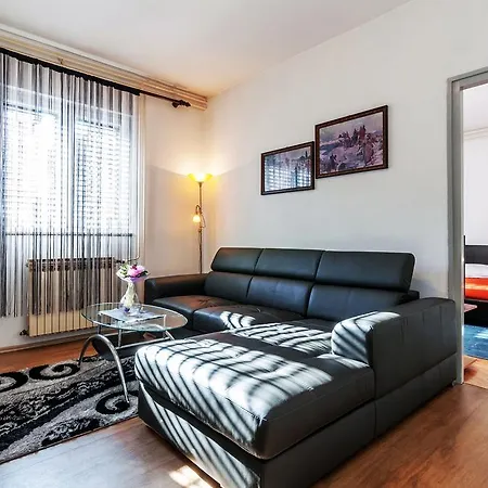 Apartment Zara Apartmán